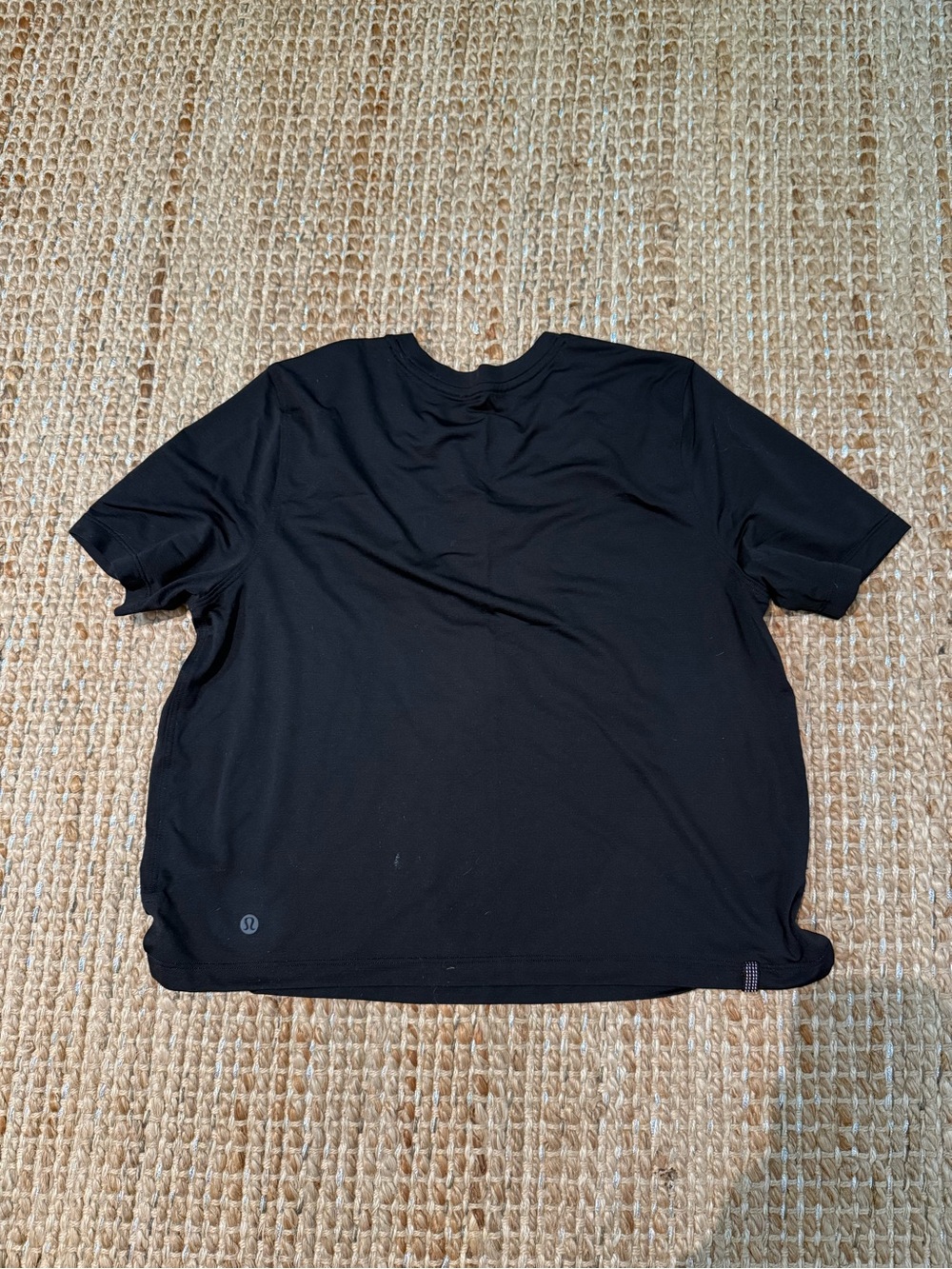Lululemon Ultralight Waist-Length T-Shirt - Picture 3 of 4